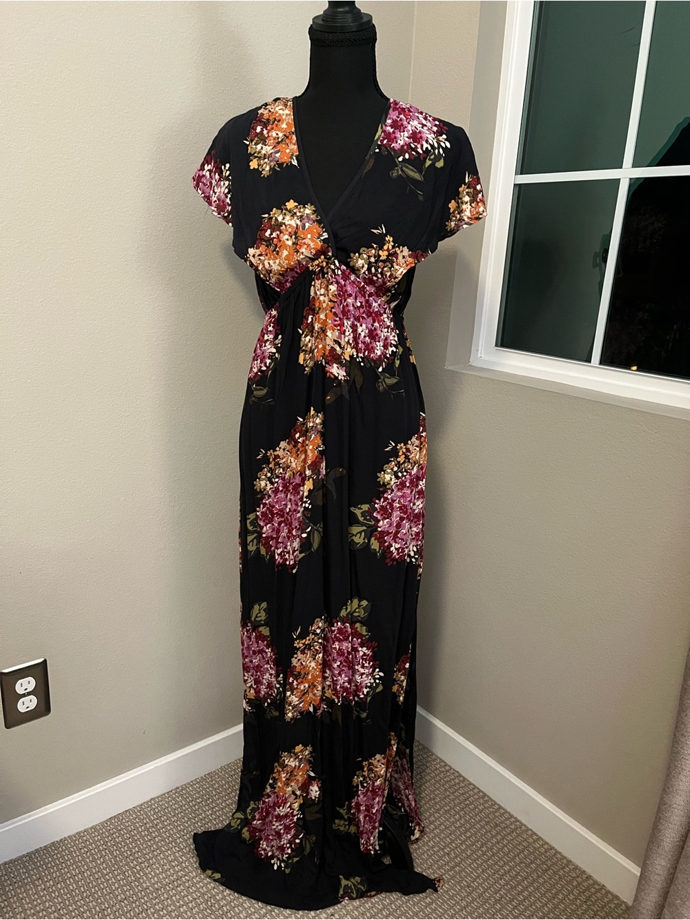 NWOT LOVESTITCH Vintage Look Black Floral Maxi Dress - Picture 1 of 8